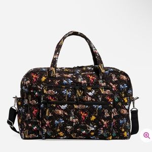 💌 Vera Bradley Harry Potter Friends at Hogwarts Weekender Travel bag